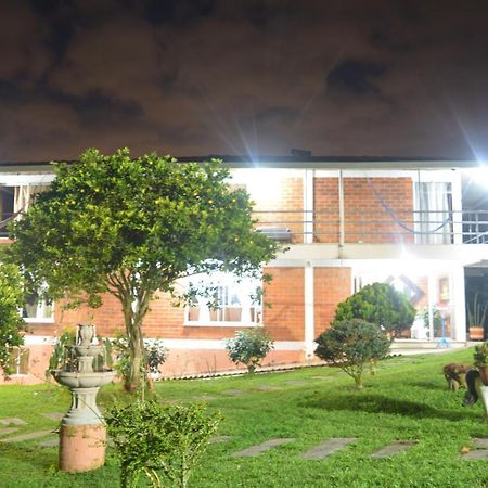 Hotel Campestre Sueno Del Abuelo Pereira Exterior foto