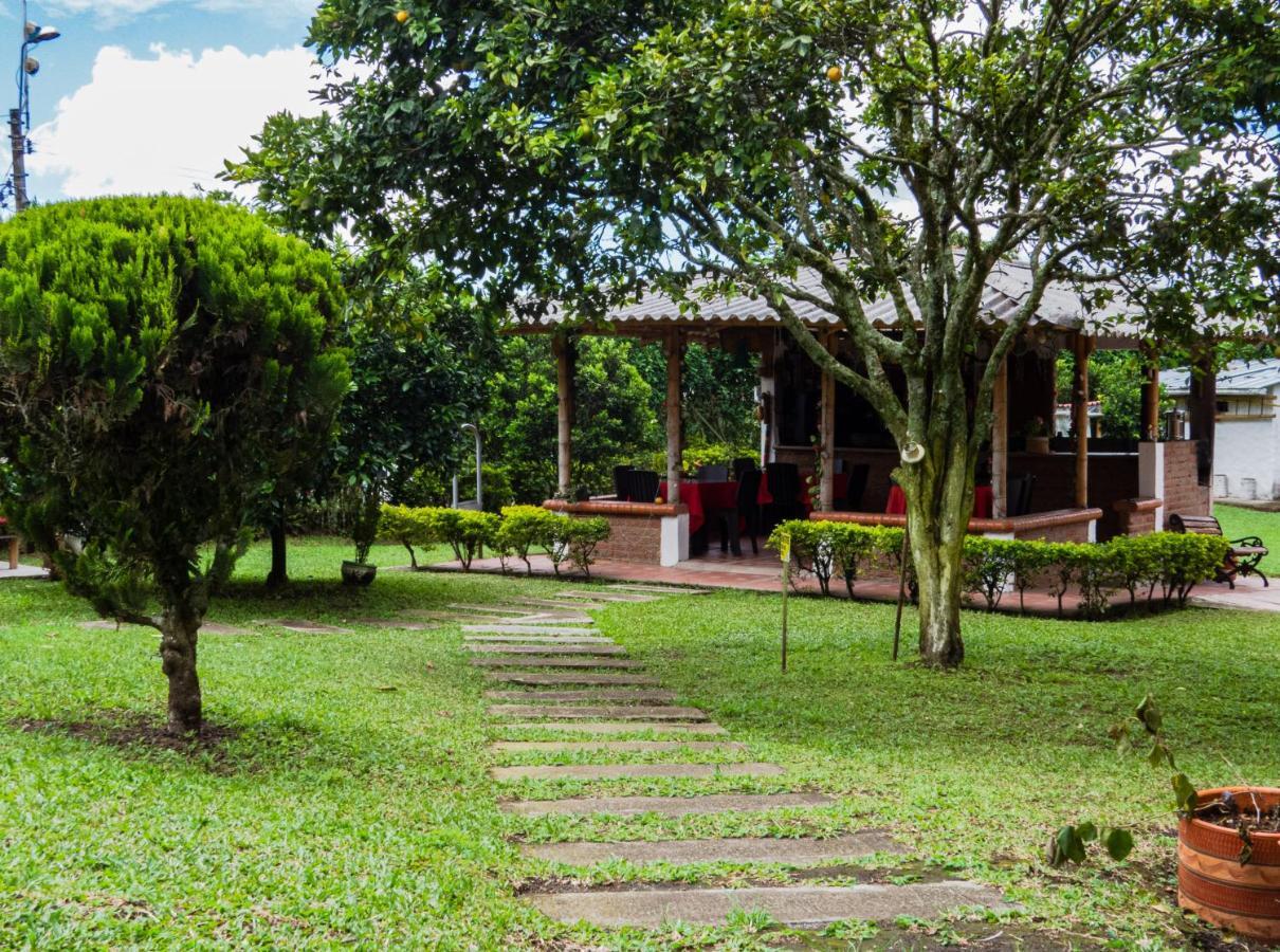 Hotel Campestre Sueno Del Abuelo Pereira Exterior foto